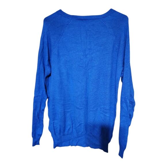 Mossimo Sweater - Picture 2 of 3